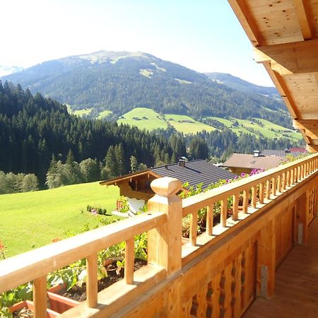 Alpbacher Appartementhaus Johannes Екстериор снимка